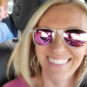 Meet your Posher, Jennifer